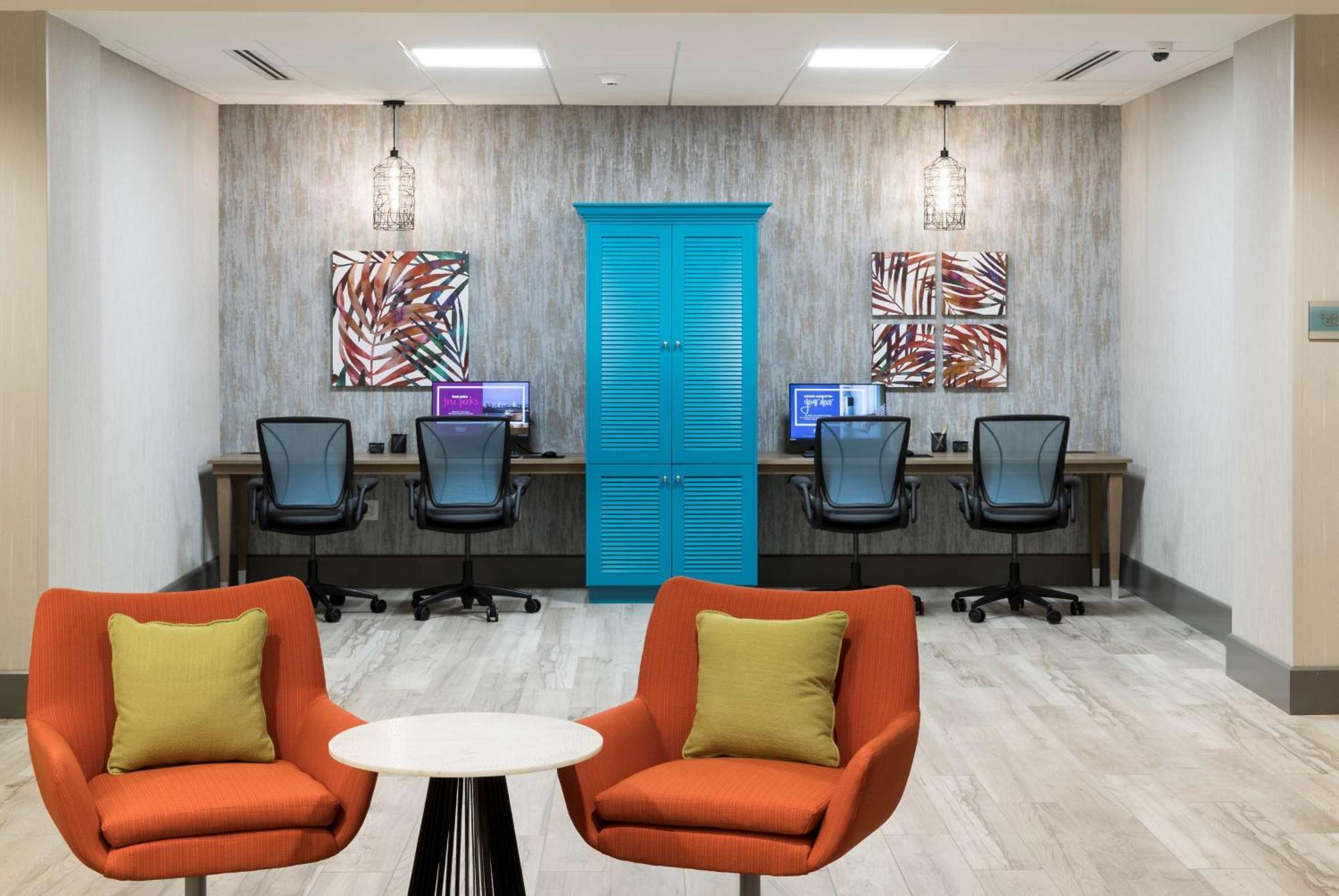 Home2 Suites By Hilton Cape Canaveral Cruise Port Zewnętrze zdjęcie