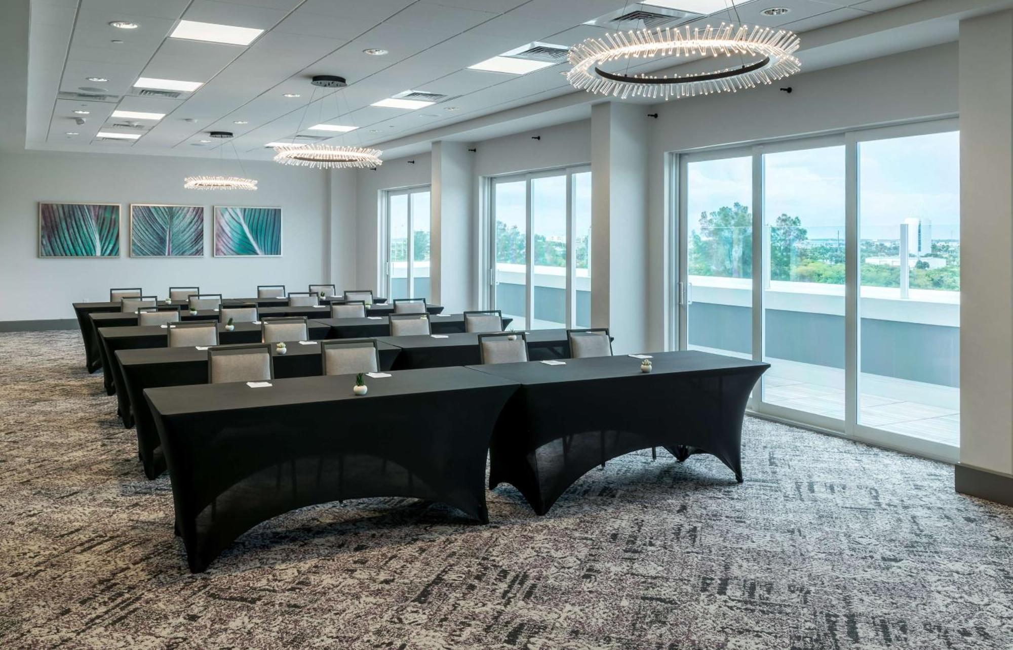Home2 Suites By Hilton Cape Canaveral Cruise Port Zewnętrze zdjęcie